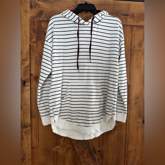 Maurices Tops - Maurice’s Striped shirt size medium with buffalo plaid Hood with Kangaroo Pocket